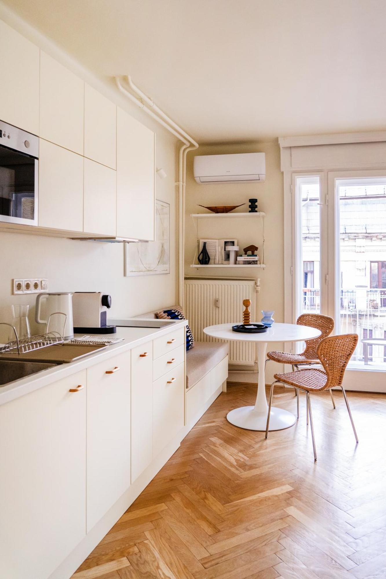 Pannonia View Delight Appartement Boedapest Buitenkant foto